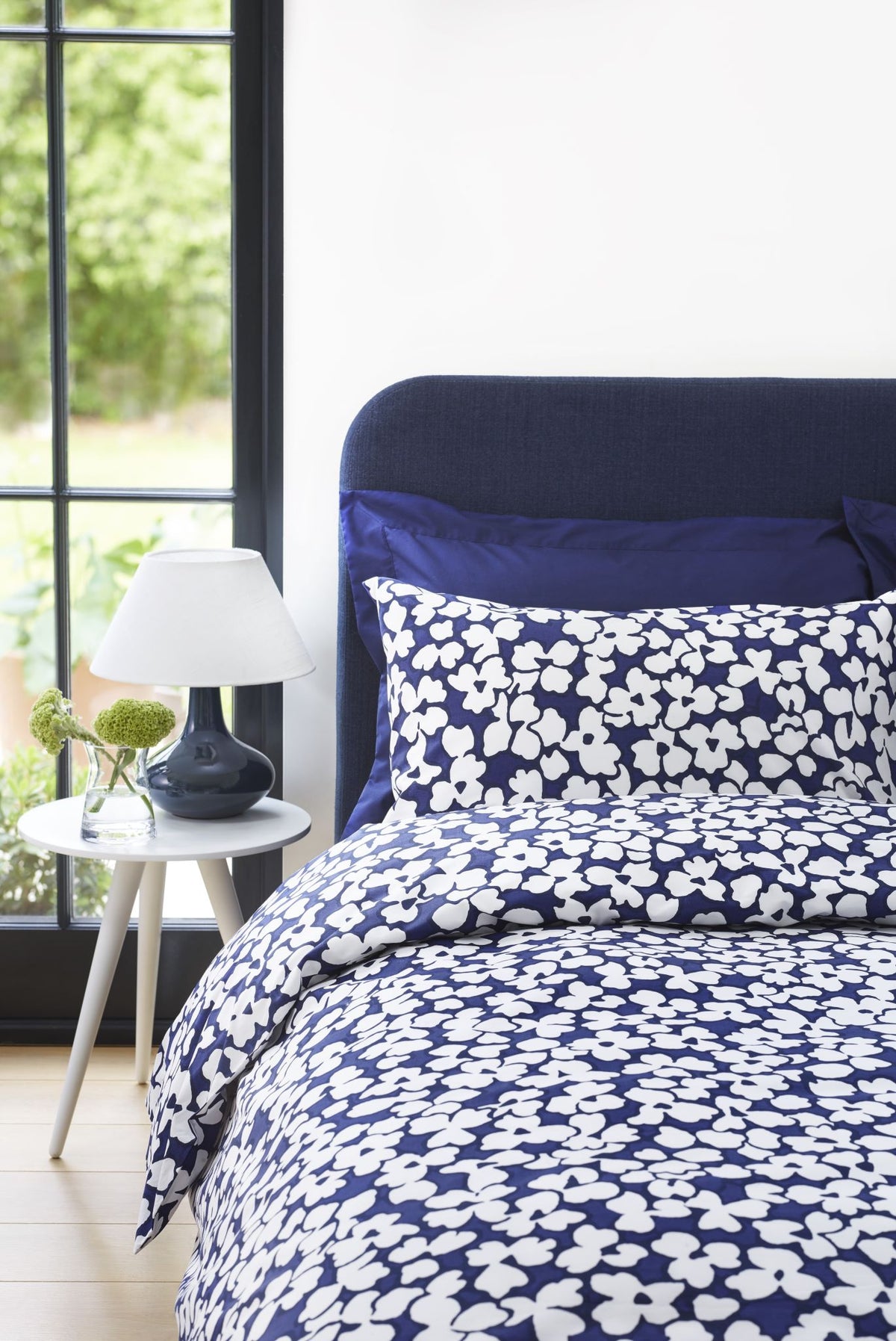 New In – Jasper Conran London