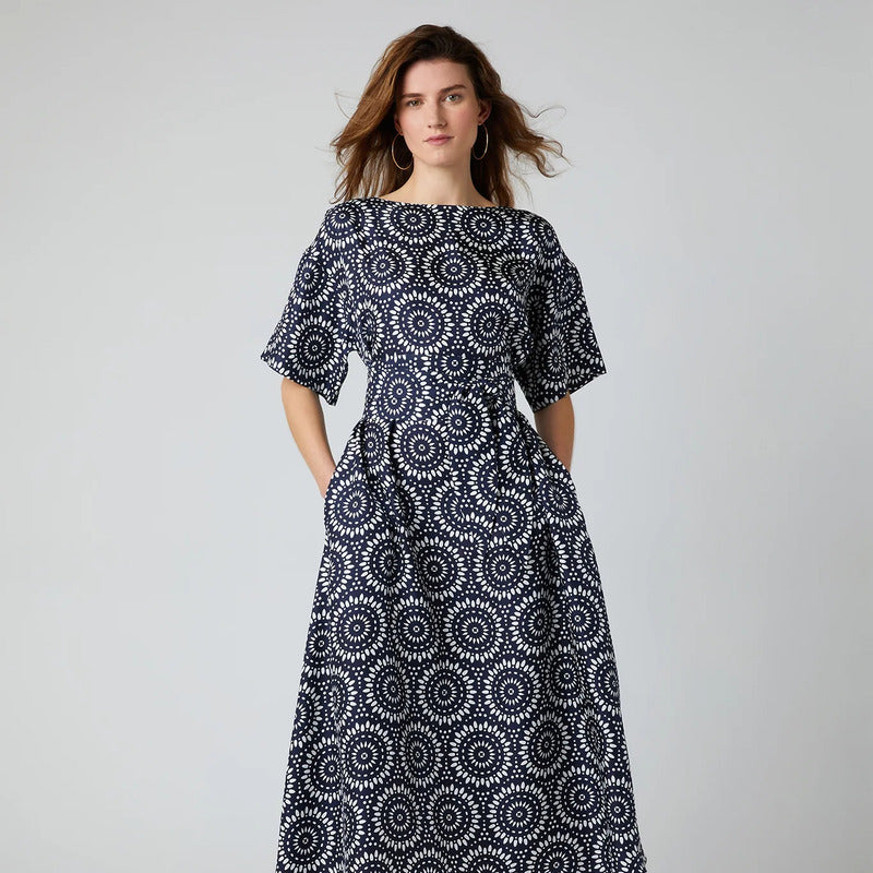 Choosing a Designer Silk Dress for your Holiday